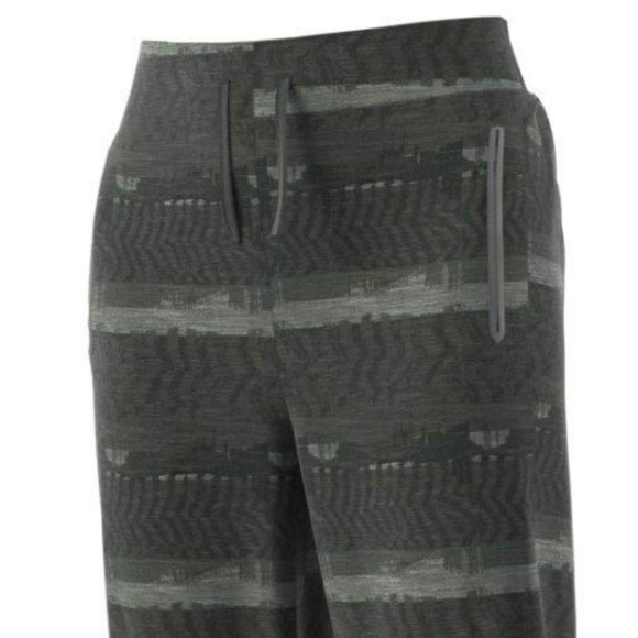 ποΈ NWT Adidas Icon UN WV Joggers/Pants sz M - Picture 4 of 6